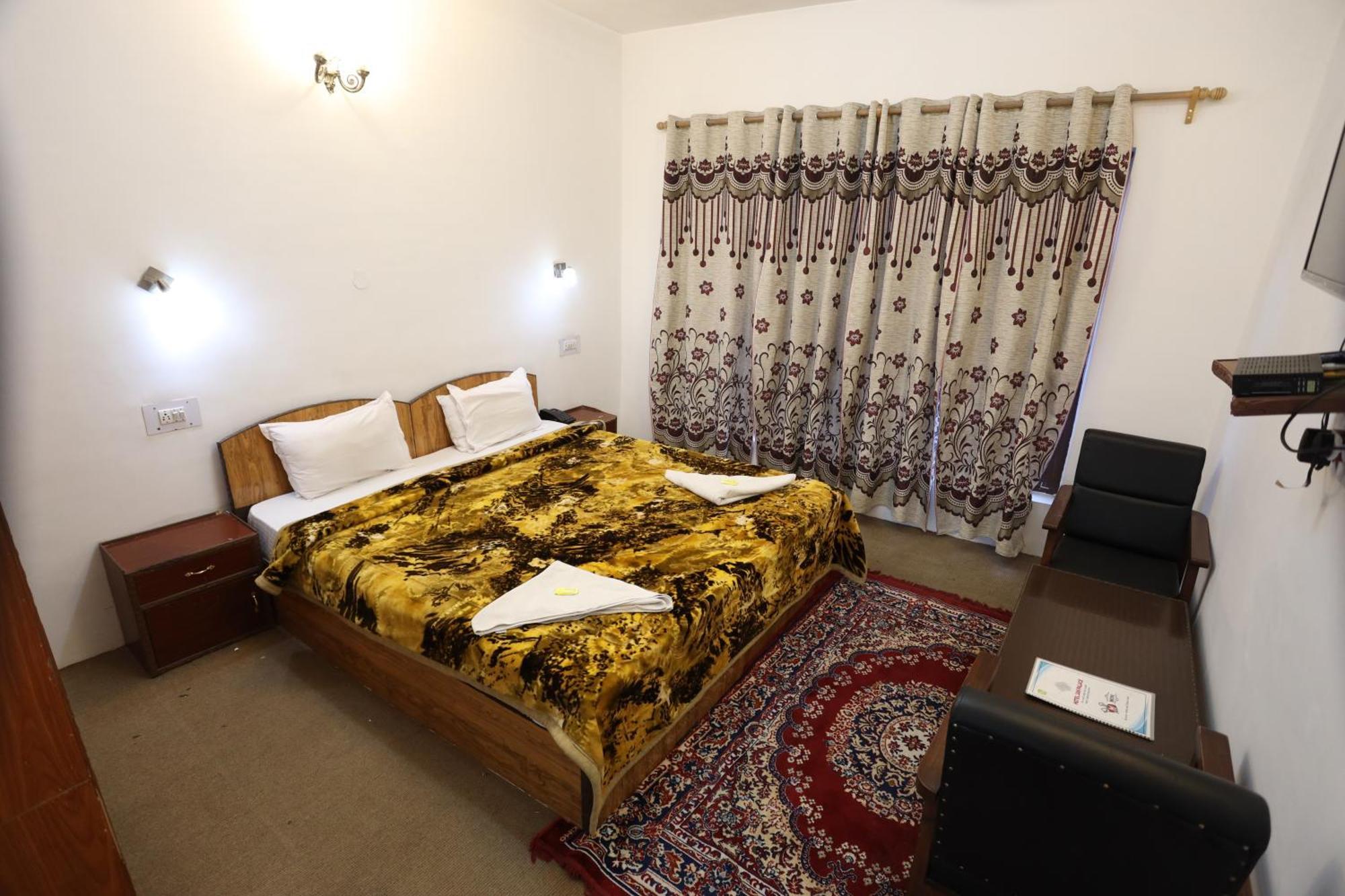 Hotel Jan Palace Leh Buitenkant foto