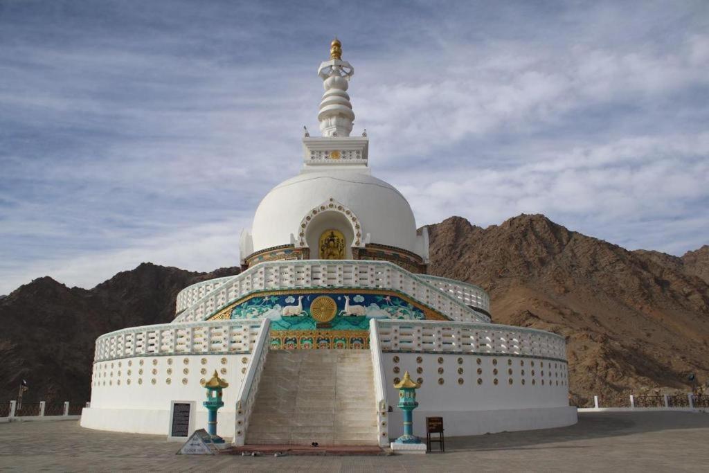Hotel Jan Palace Leh Buitenkant foto